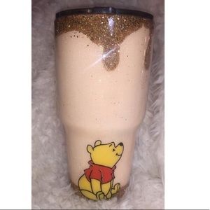 Pooh bear 32oz glitter tumbler cup